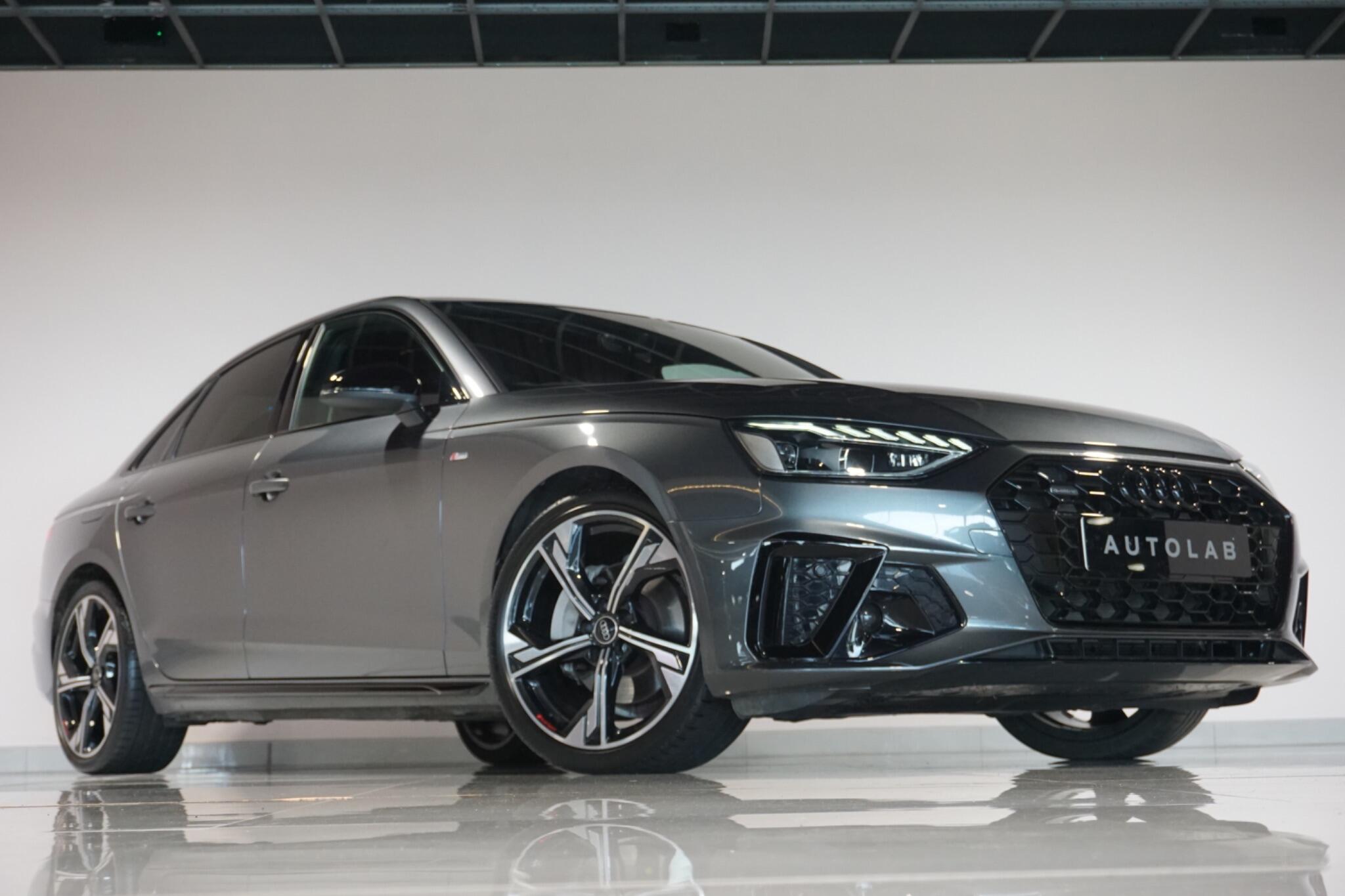 Audi A4 2.0 TDI 40 Black Edition Saloon 4dr Diesel S Tronic quattro Euro 6 (s/s) (204 ps)